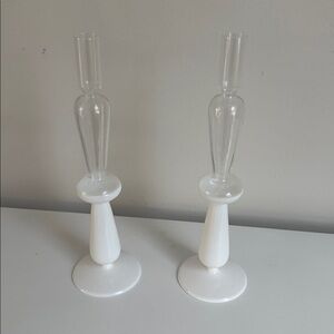 Pair of Glass Candlesticks (Clear / White)